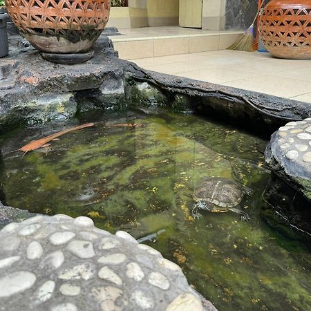 Hotel Priangan Cirebon Εξωτερικό φωτογραφία