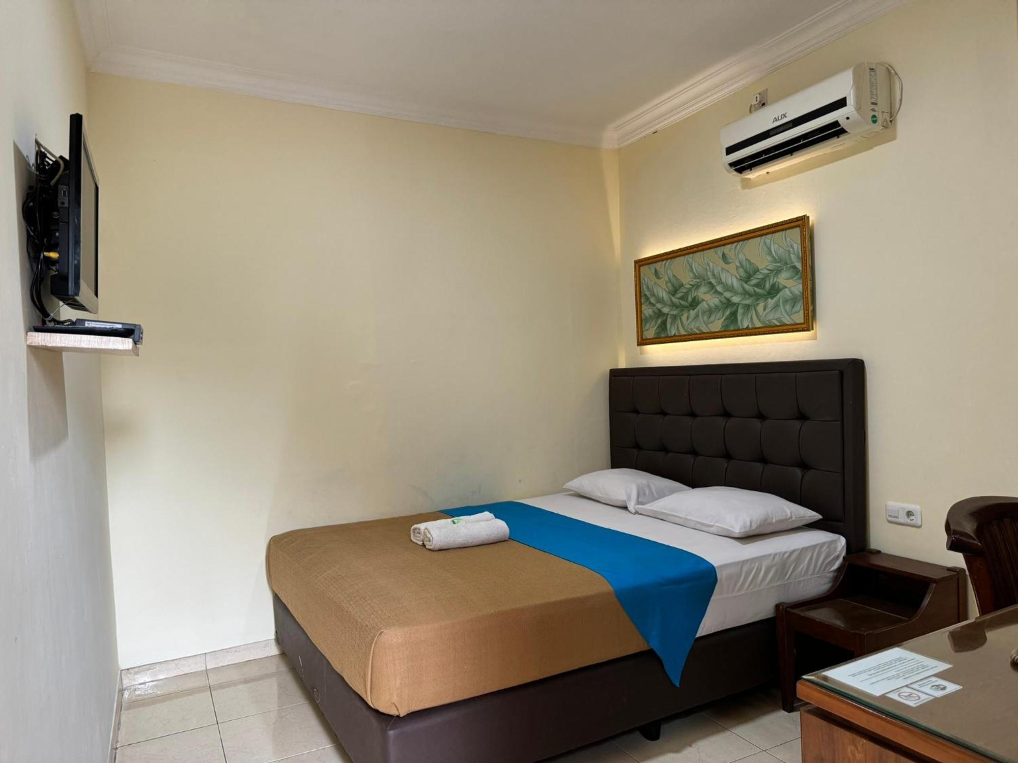 Hotel Priangan Cirebon Εξωτερικό φωτογραφία